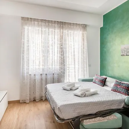 Appartement Experience -tiburtina Station 100 Mt *